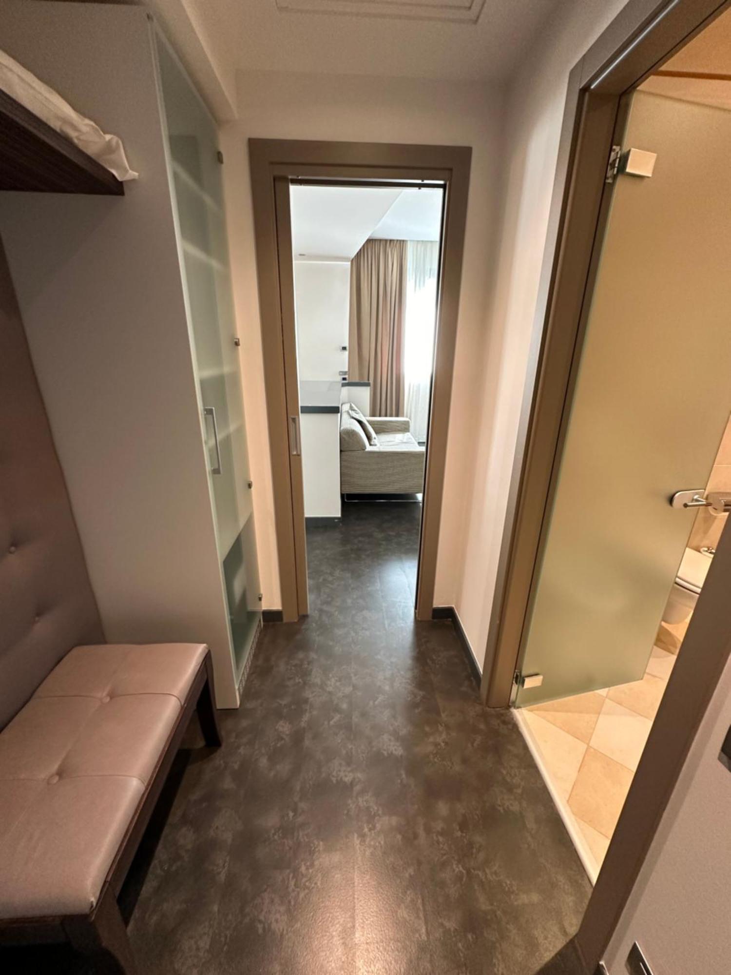 Hotel Cruise Lucino Kültér fotó