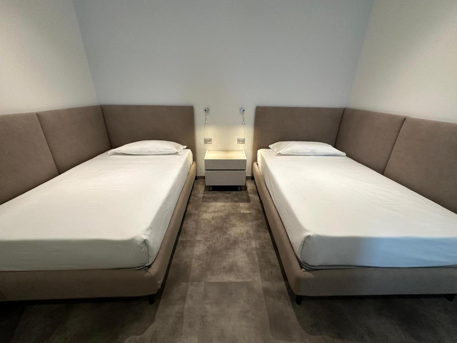 Hotel Cruise Lucino Kültér fotó